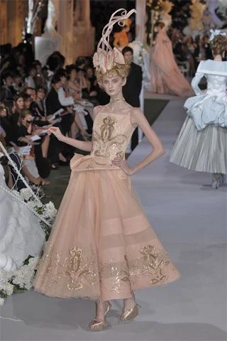 Look 12